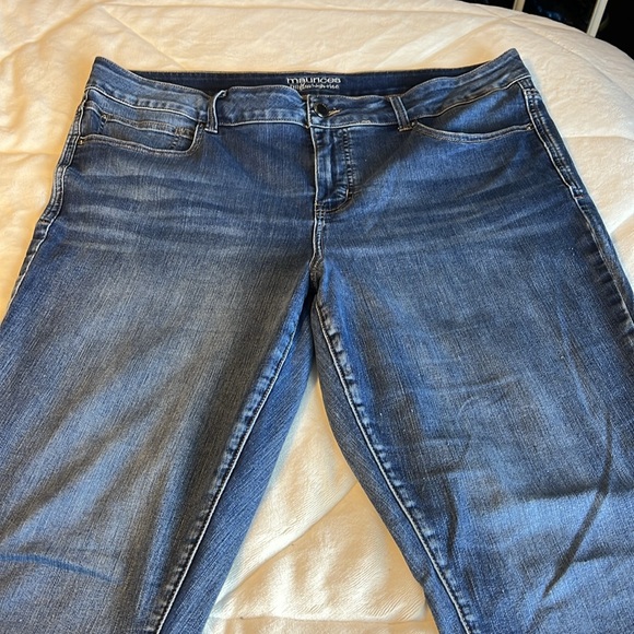 Maurice’s ever flex high rise 20w long - Picture 2 of 16